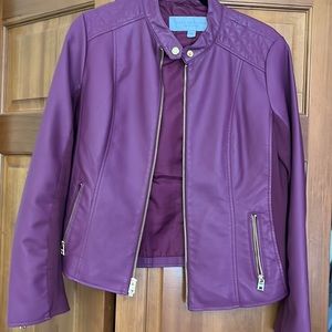 Maroon leather blazer with gold Zipper accents sz m